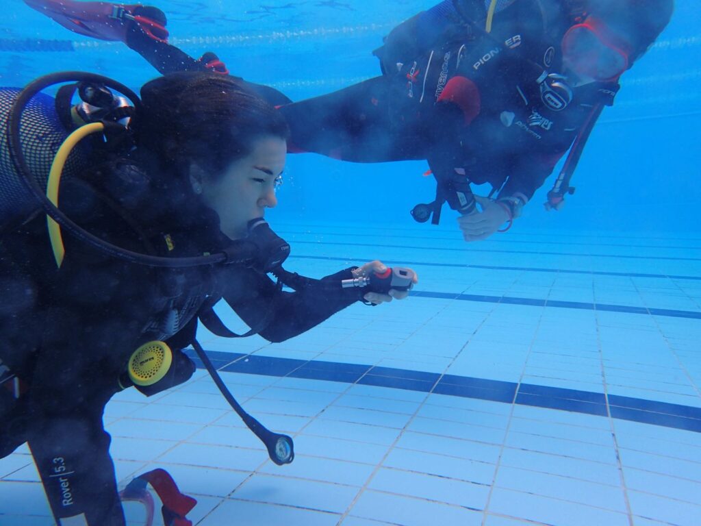 formación de buceo recreativo divemaster Formation Plongée Loisir julien garnier mexico IANTD Courses Recreational Diving Courses