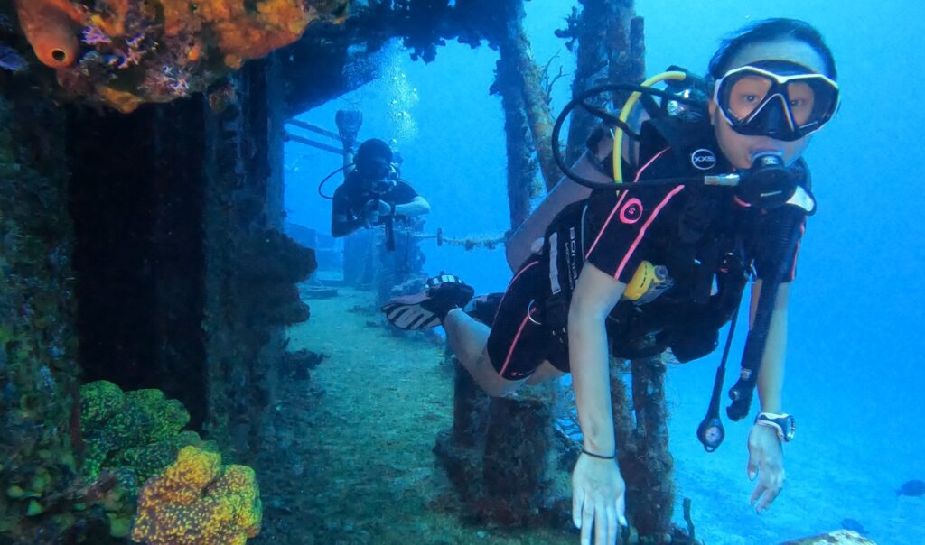 Buceo recreativo en Playa del Carmen julien garnier scuba diving Cozumel Plongée loisir à Playa del Carmen