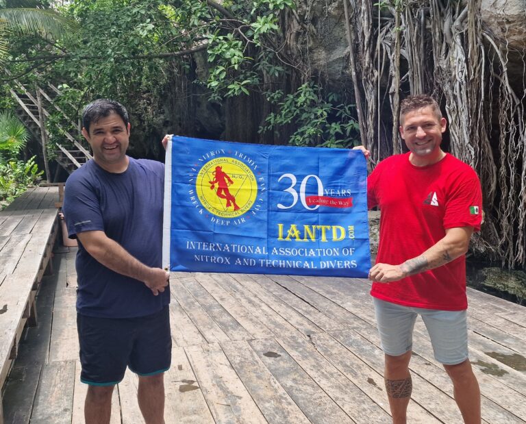 formacion de instructor iantd Formations IANTD Formation Instructeur IANTD julien garnier scuba diving mexico playa del carmen